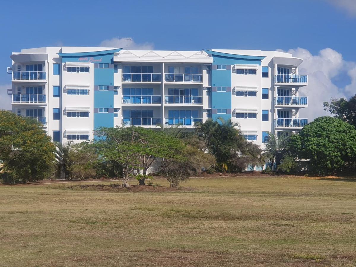Koola Beach Apartments Bargara Eksteriør bilde