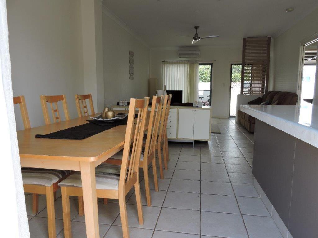 Koola Beach Apartments Bargara Eksteriør bilde