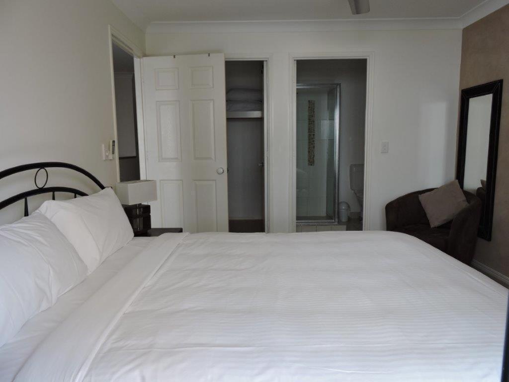 Koola Beach Apartments Bargara Eksteriør bilde