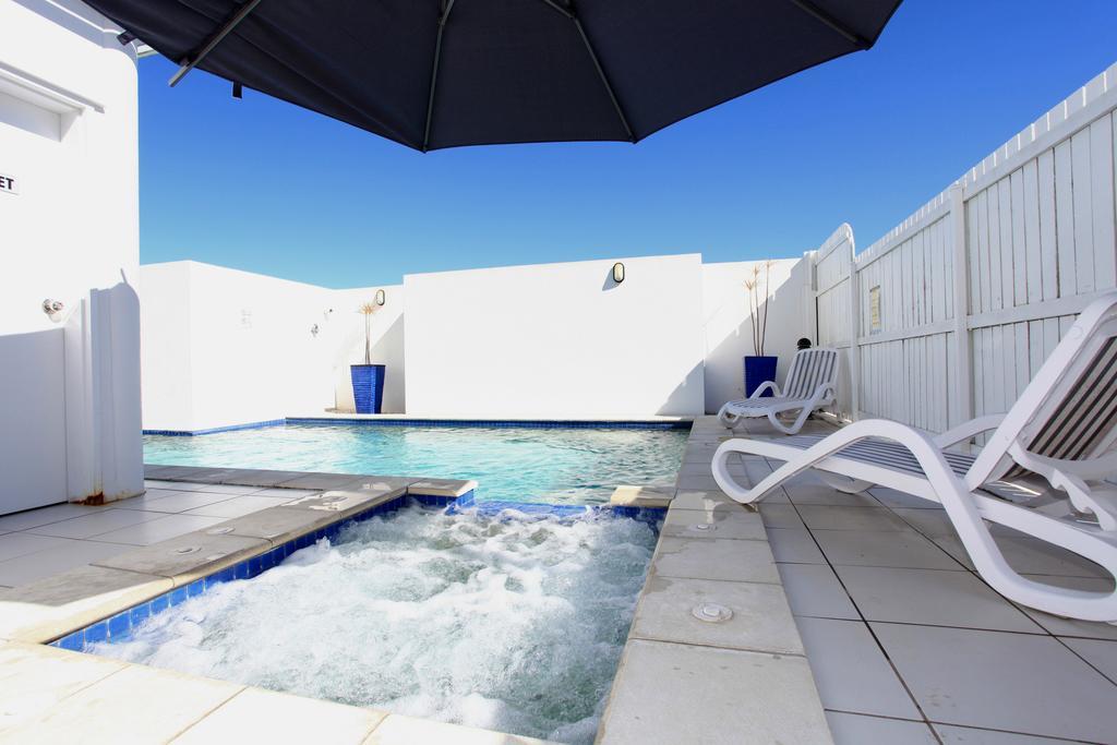 Koola Beach Apartments Bargara Eksteriør bilde