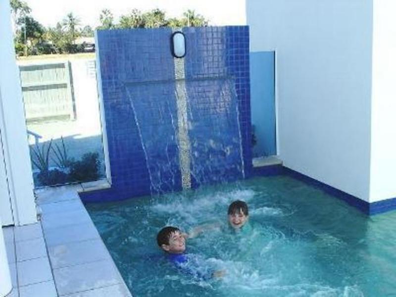 Koola Beach Apartments Bargara Eksteriør bilde