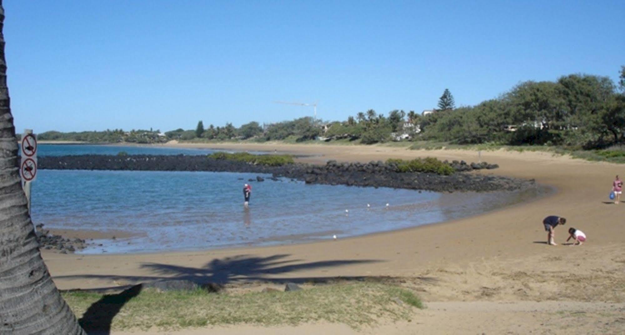 Koola Beach Apartments Bargara Eksteriør bilde