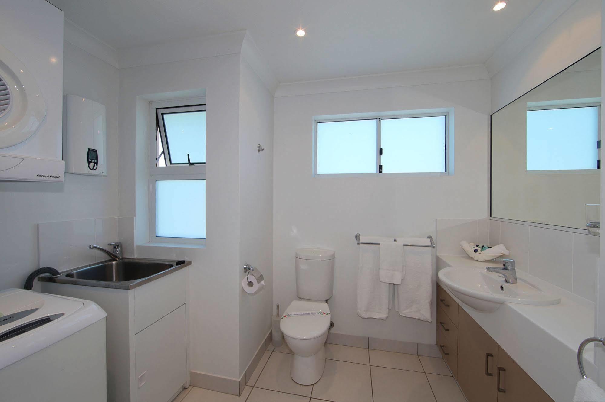 Koola Beach Apartments Bargara Eksteriør bilde