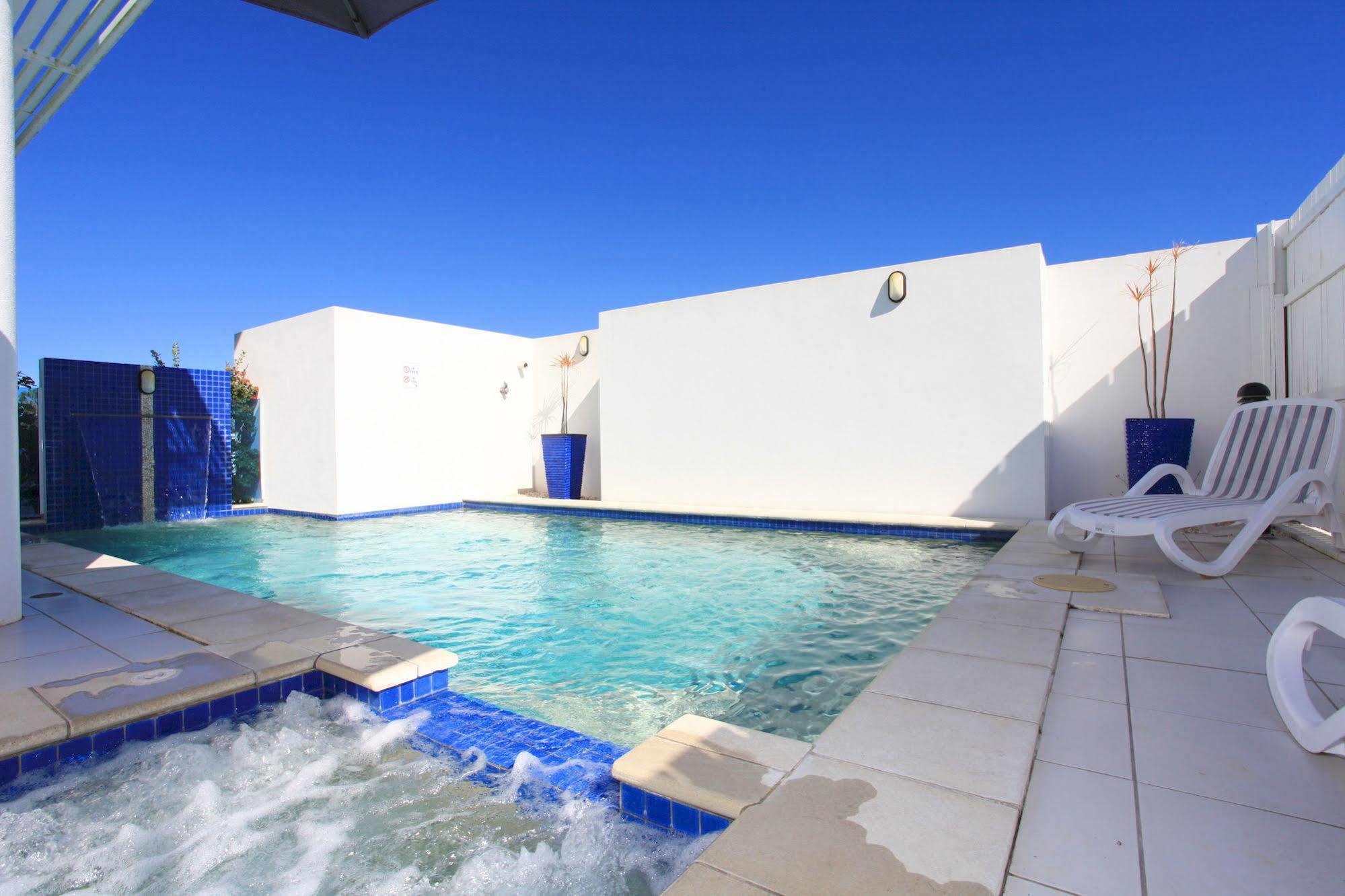 Koola Beach Apartments Bargara Eksteriør bilde